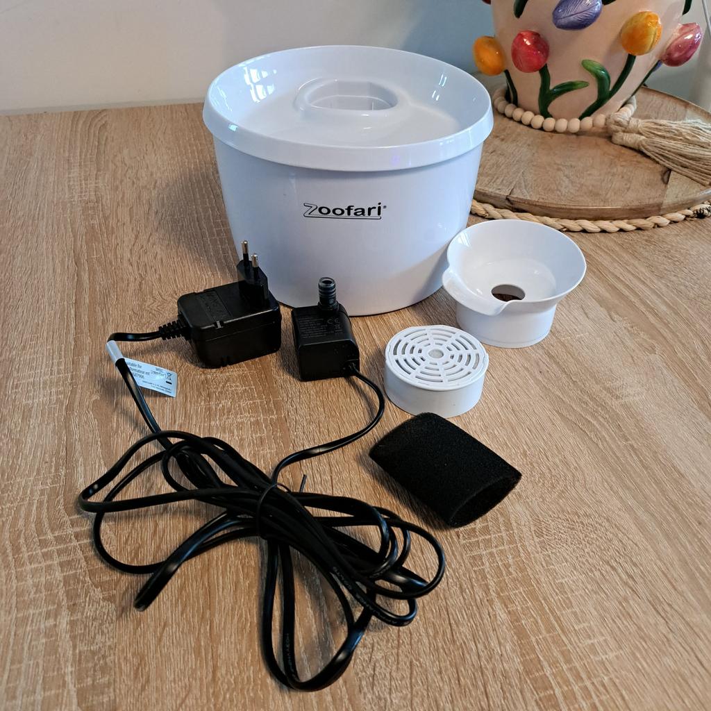 Zoofari drinkfontein, Dieren en Toebehoren, Honden-accessoires, Ophalen, Zo goed als nieuw