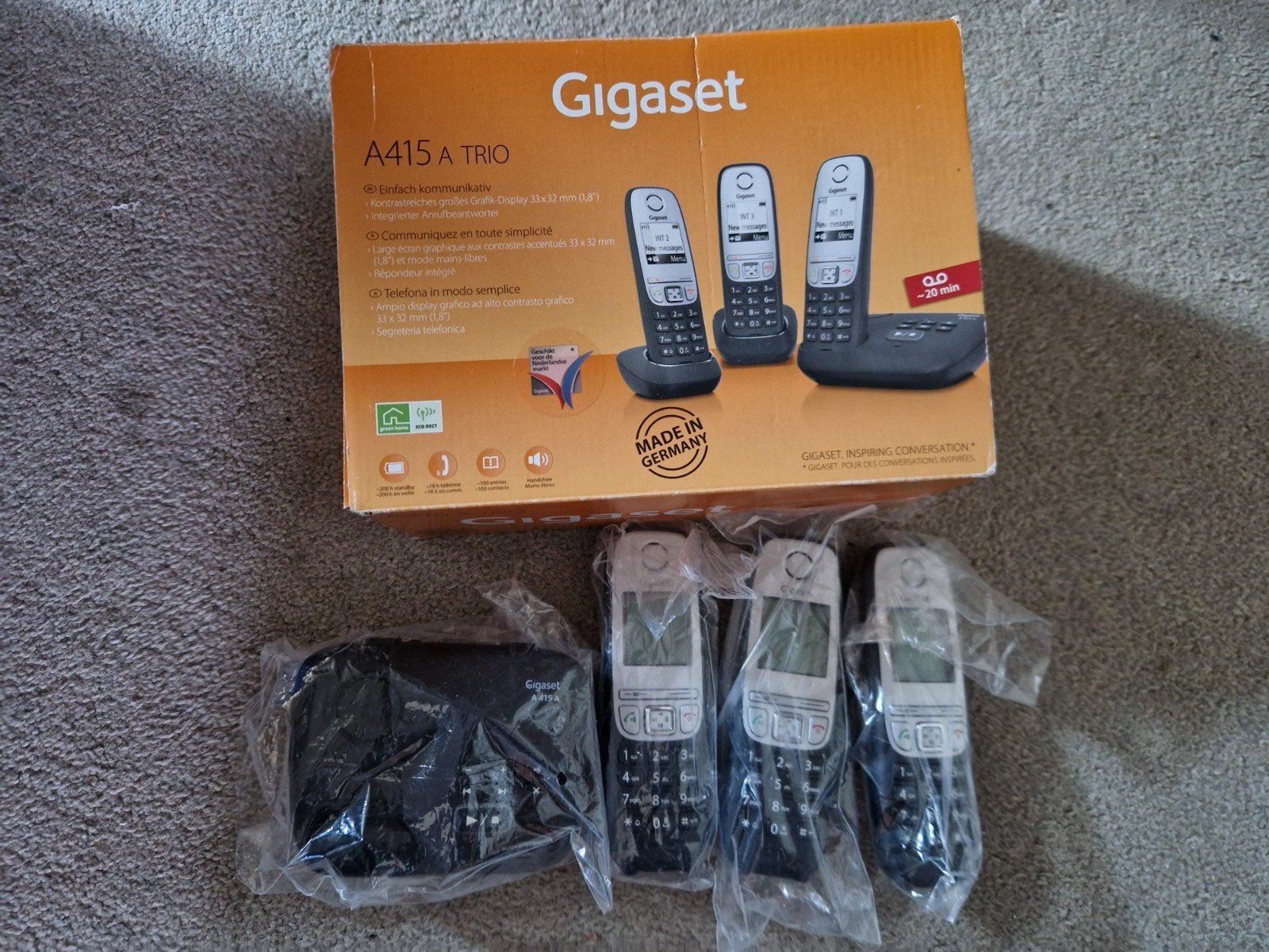 Gigaset A415A Trio draadloze telefoons, Ophalen, Zo goed als nieuw, 3 handsets