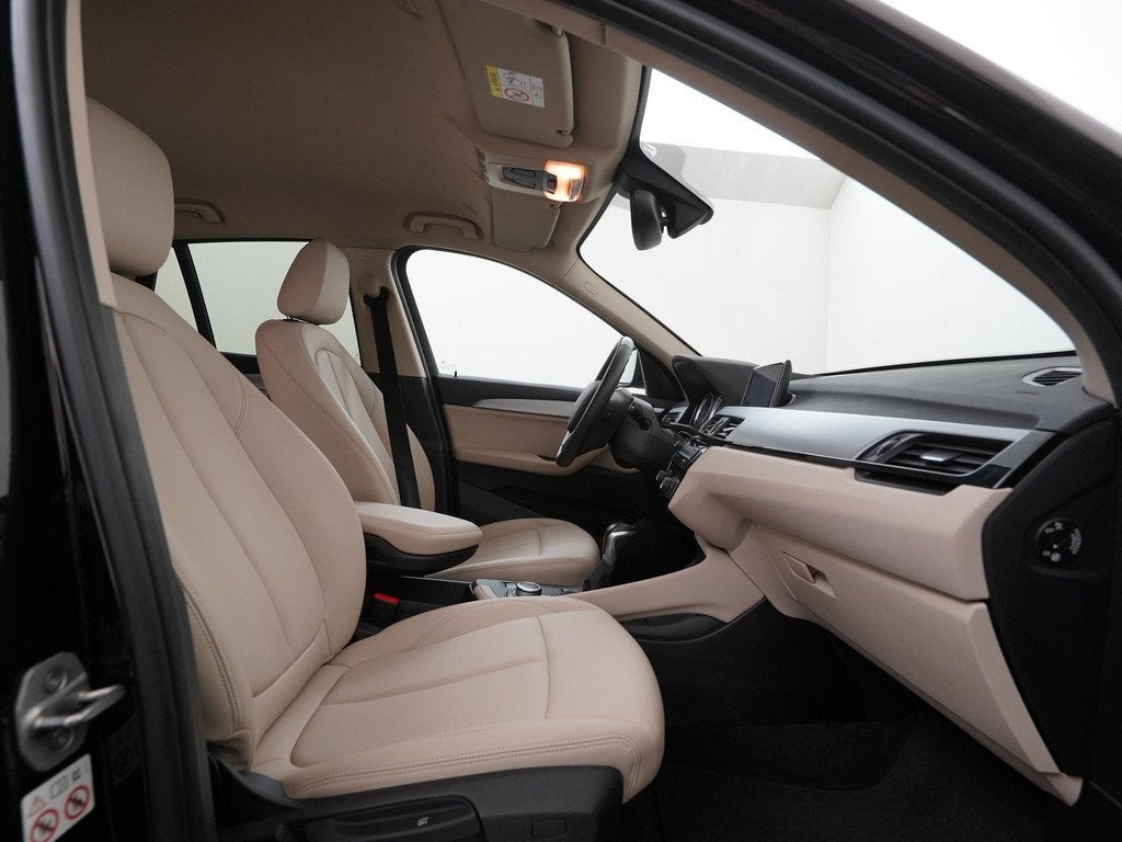 BMW X1 xDrive25e Executive | Camera | Leder | Elektr achterk, Auto's, BMW, 12 maanden, Gebruikt, Zwart, Plug-in hybride