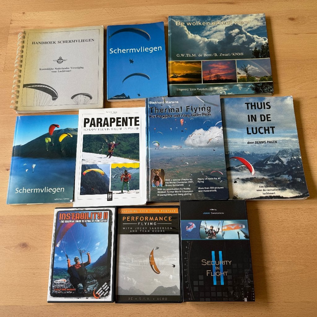 Boeken en DVDs over parapente, Sport en Fitness, Zweefvliegen en Paragliding, Ophalen, Gebruikt, Overige typen