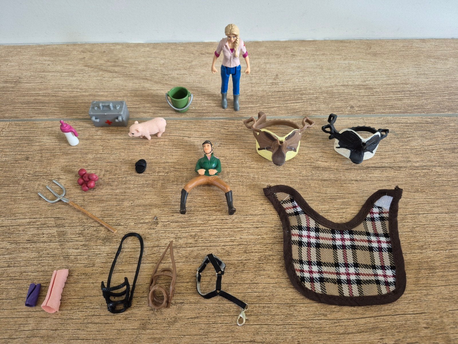 Schleich Accessoires en Figuren Set - Boerderij en Paarden, Ophalen of Verzenden, Zo goed als nieuw