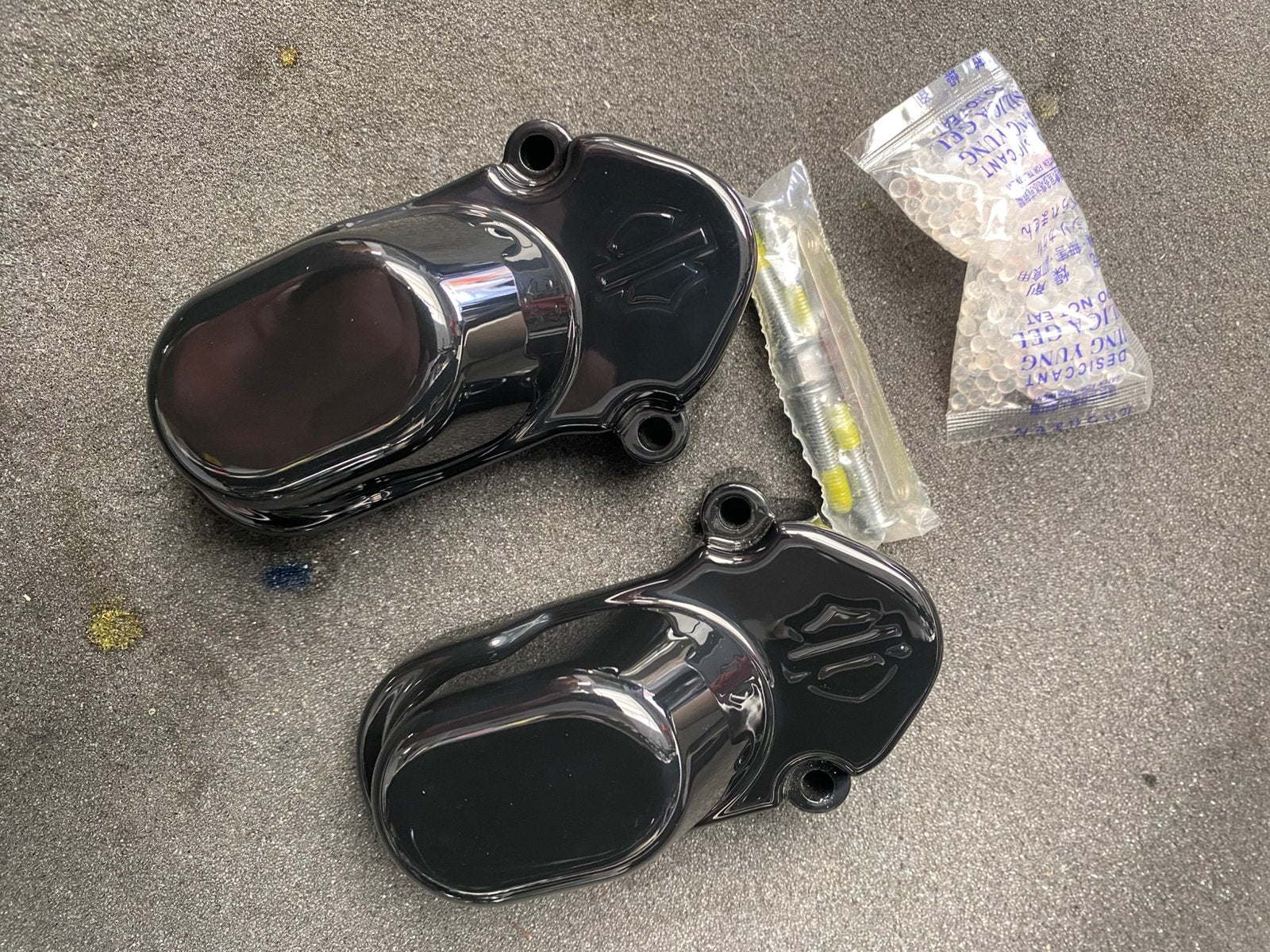 Zwarte asdoppen rear axlecovers voor 2005 en later Sportster, Ophalen of Verzenden, Nieuw