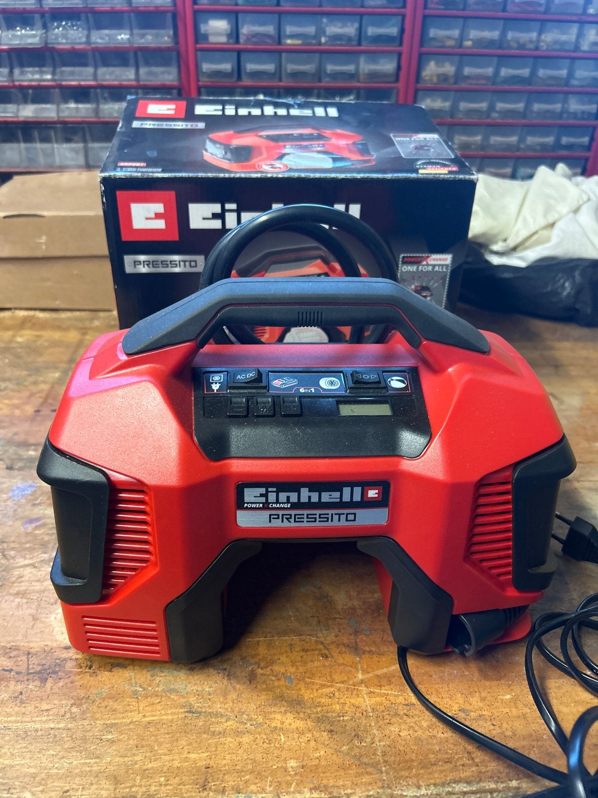 Einhell Pressito Accu Compressor - Draagbare Luchtpomp, Doe-het-zelf en Verbouw, Compressors, 6 tot 10 bar, Ophalen of Verzenden