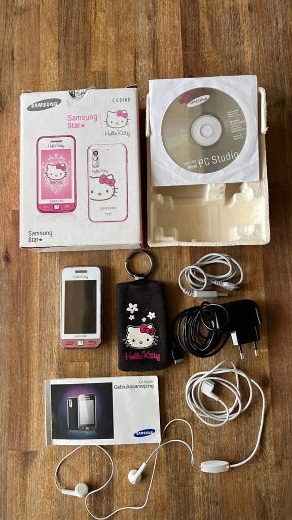 Samsung Hello Kitty GT-S5230 Sanrio editie + doos + acc., Verzenden, Gebruikt, Wit, Zonder simlock