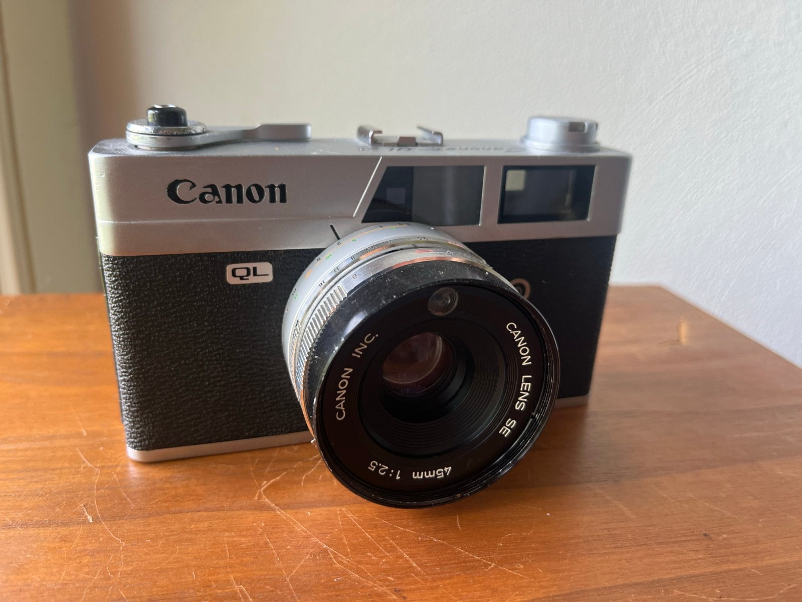 Canon Canonet QL25 Compactcamera met 45mm f/2.5 lens, Audio, Tv en Foto, Fotocamera's Analoog, Ophalen of Verzenden, Gebruikt