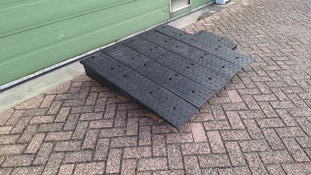 rubberen oprij platen voor zeecontainer, Ophalen, Gebruikt, Overige typen, 100 liter of meer