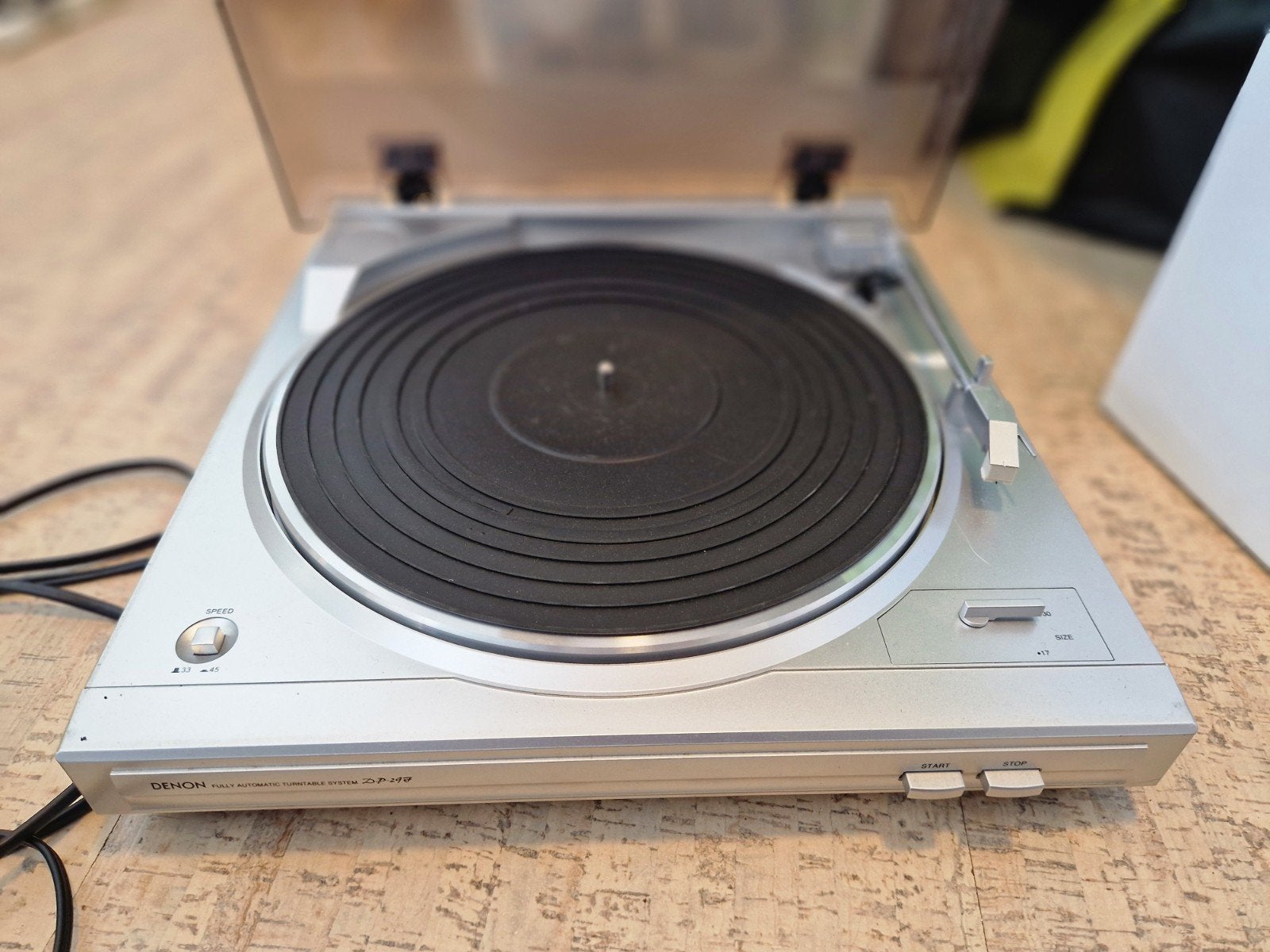 DENON fully automatic platenspeler DP-29F, Gebruikt, Automatisch, Platenspeler, Ophalen