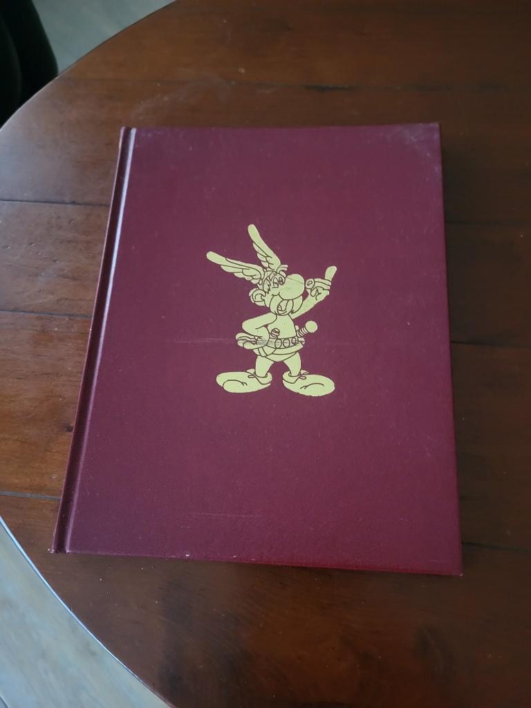 Astrid en de Belgen, Boeken, Eén stripboek, Ophalen, Zo goed als nieuw
