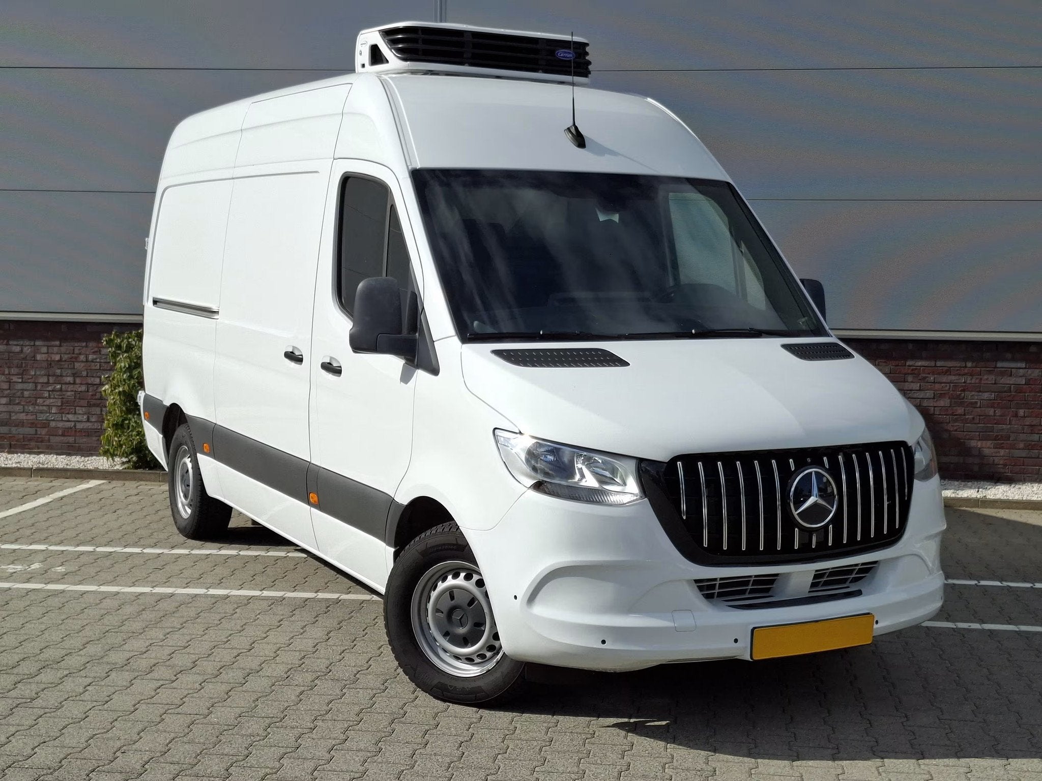 Mercedes-Benz Sprinter 317 CDI L2 H2 Koelwagen Dag en Nacht, Automaat, Gebruikt, Wit, Mercedes-Benz