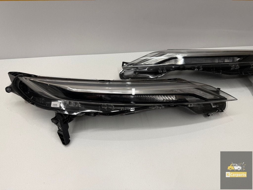 Koplamp Nissan Juke J16 Led Rechts-Links set Koplamp 9017097, Auto-onderdelen, Verlichting, Nissan Motor Co., Ltd., Takashima 1-chome 1-1
220-8686  Yokohama