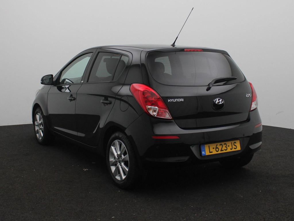 Hyundai i20 1.4i i-Motion | Airconditioning | Cruise Control, Auto's, Hyundai, 4 cilinders, Zwart, LED verlichting, Geïmporteerd