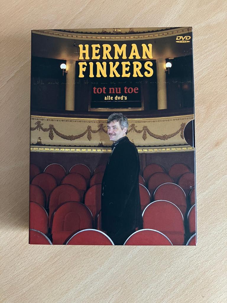 Herman Finkers DVD box - Tot nu toe, Alle leeftijden, Ophalen of Verzenden, Zo goed als nieuw, Stand-up of Theatershow