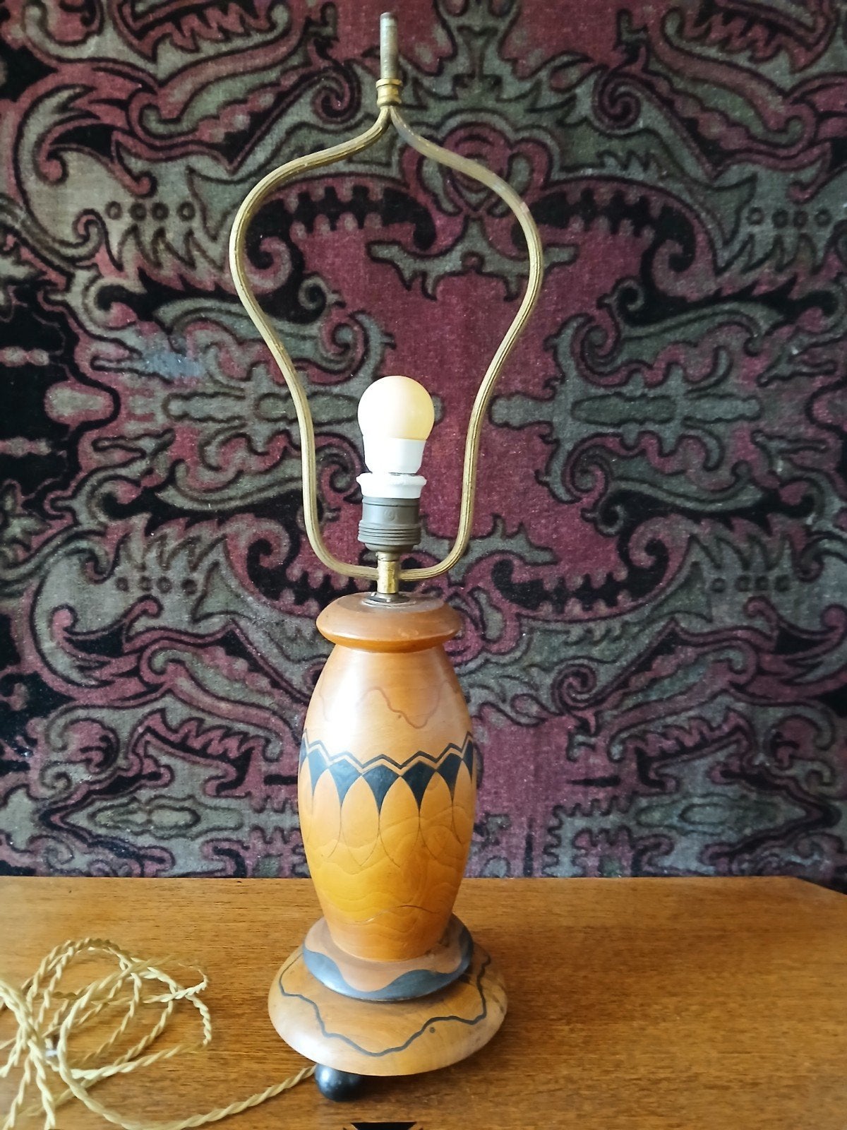 Amsterdamse school Houten lampvoet gebatikt Steinpatz ?, Ophalen of Verzenden