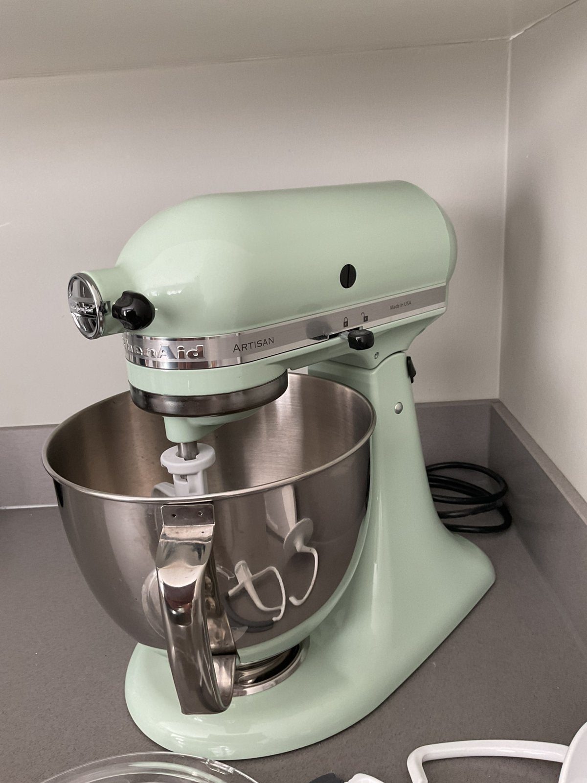 Kitchenaid Artisan Mixer zgan, 4 liter of meer, Ophalen, Zo goed als nieuw, 3 snelheden of meer