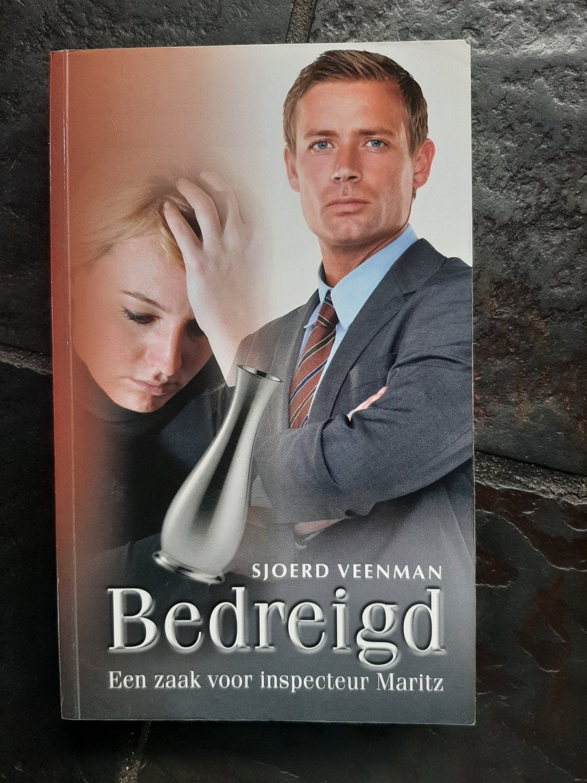 Bedreigd: Een zaak voor inspecteur Maritz - Sjoerd Veenman, Ophalen of Verzenden, Zo goed als nieuw, Sjoerd Veenman