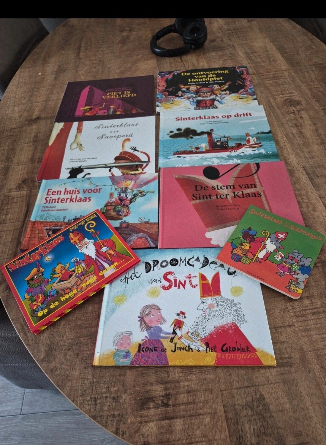 Grote collectie Sinterklaas boeken - Diverse titels, Ophalen of Verzenden, Gelezen, Diverse auteurs, Fictie algemeen