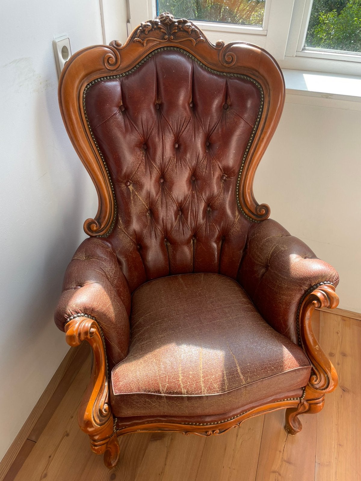 Antieke Chesterfield fauteuil stoel, Ophalen