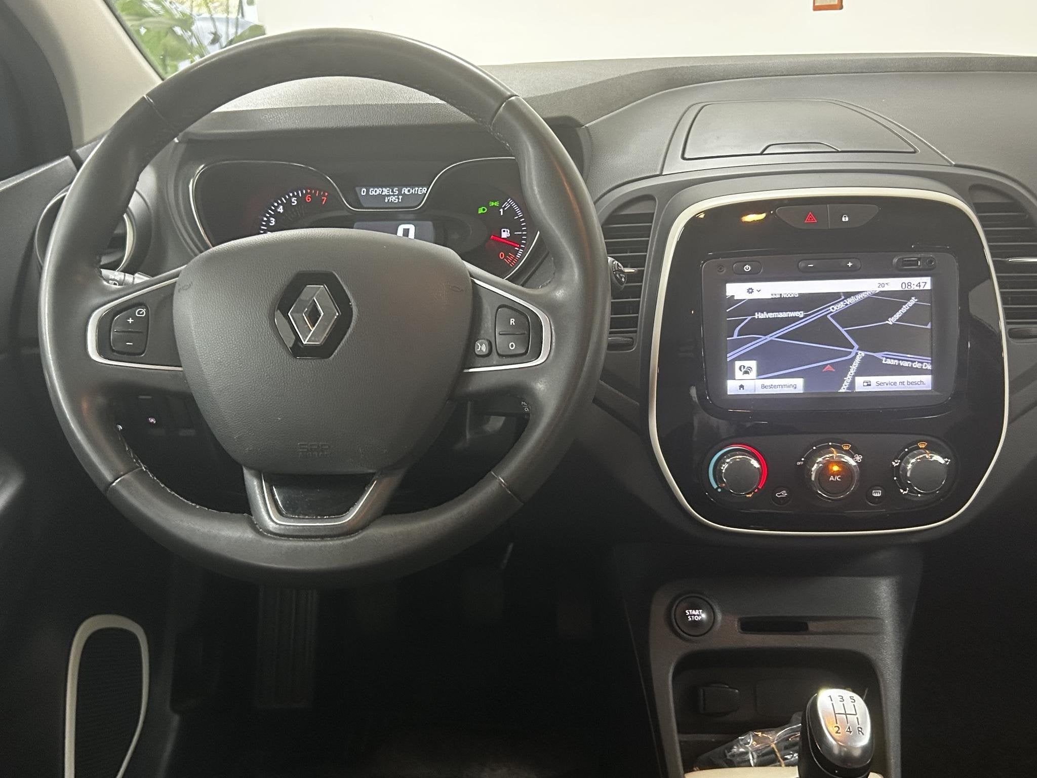 Renault Captur 0.9 TCe Zen NAVIGATIE | TREKHAAK | LICHTMETAL, Auto's, 898 cc, Stof, Gebruikt, Met garantie (alle)