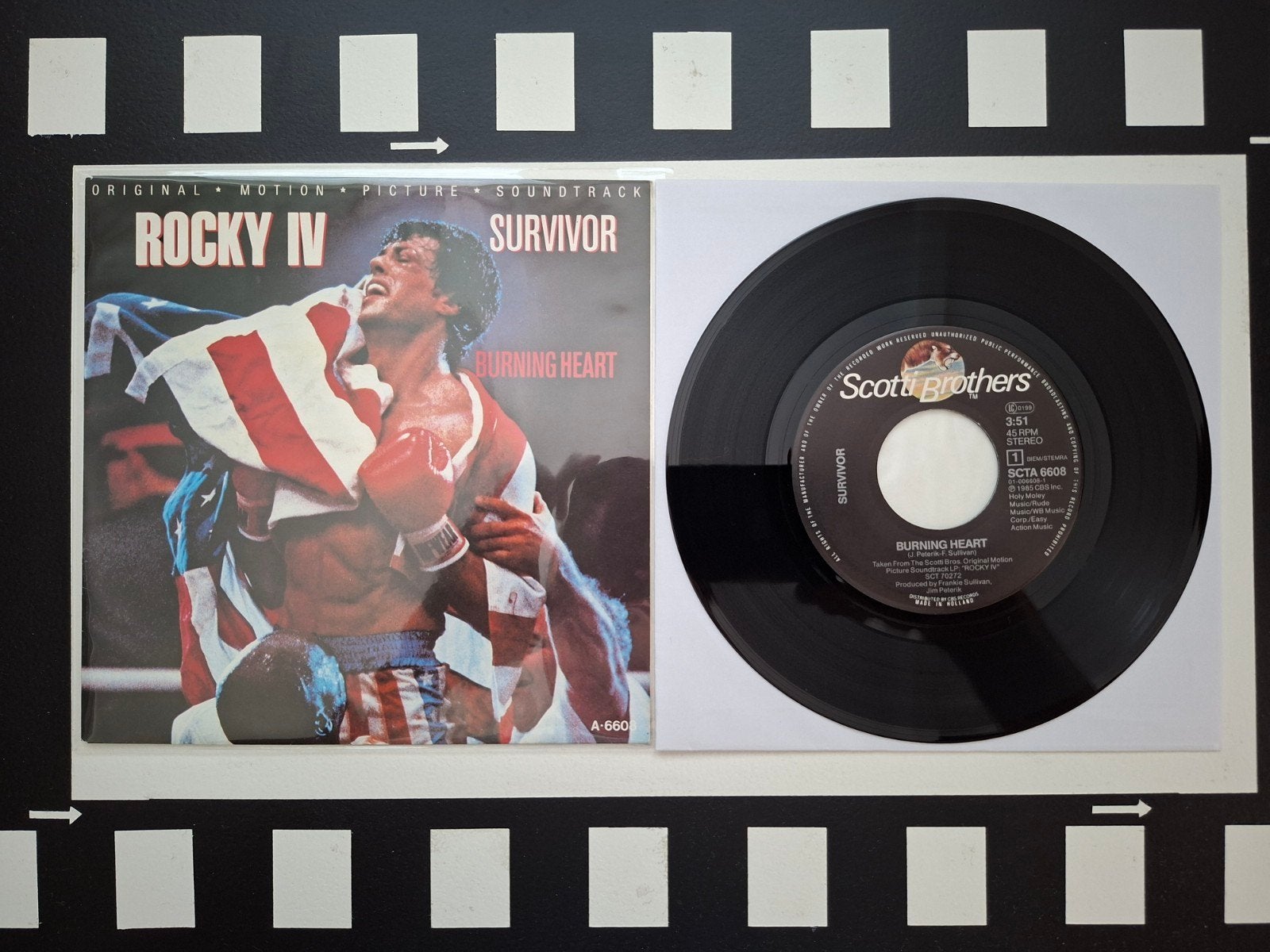 Survivor Burning Heart single.                       Star45, Beschermende buitenhoes, Ophalen of Verzenden, Zo goed als nieuw