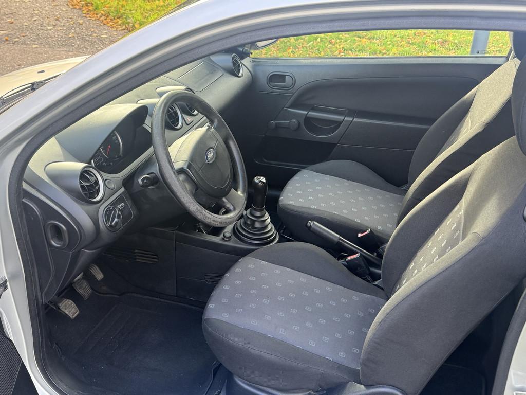 Ford Fiesta 1.3 STYLE, 1:20 MOOI EN GOED ! (bj 2005), 1299 cc, Metallic lak, 4 cilinders, Origineel Nederlands