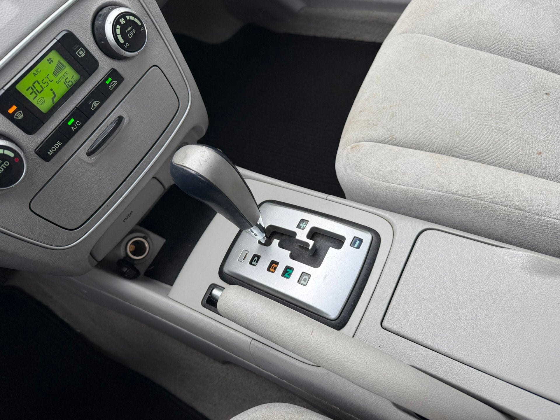 Hyundai Sonata 2.4 Dynamic Clima|Cruise|Trekhaak|Nieuwe APK, Auto's, Stof, Gebruikt, 4 cilinders, 2359 cc