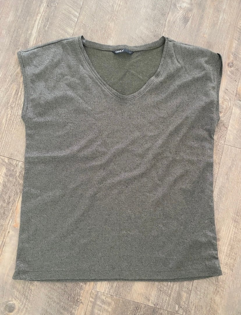 ONLY shirt / maat L, Kleding | Dames, Ophalen of Verzenden, Zo goed als nieuw, Groen, Korte mouw