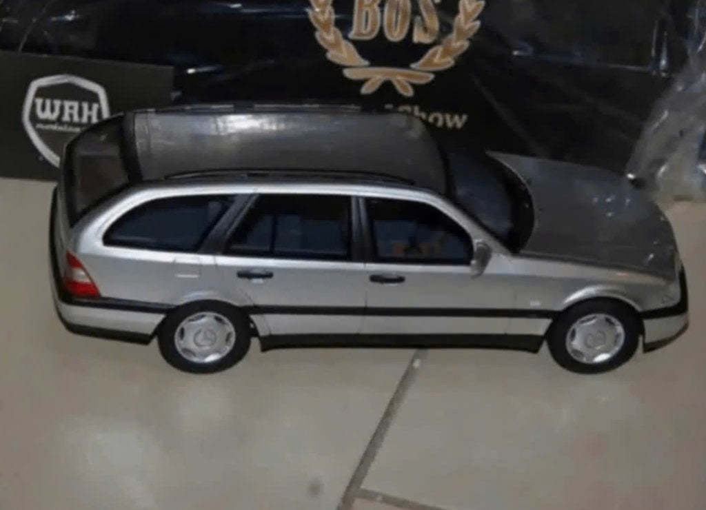 1:18 MERCEDES C200 STATION S202 zilver BOS models BOS029 WRH, Hobby en Vrije tijd, Verzenden, Zo goed als nieuw, Auto, Overige merken