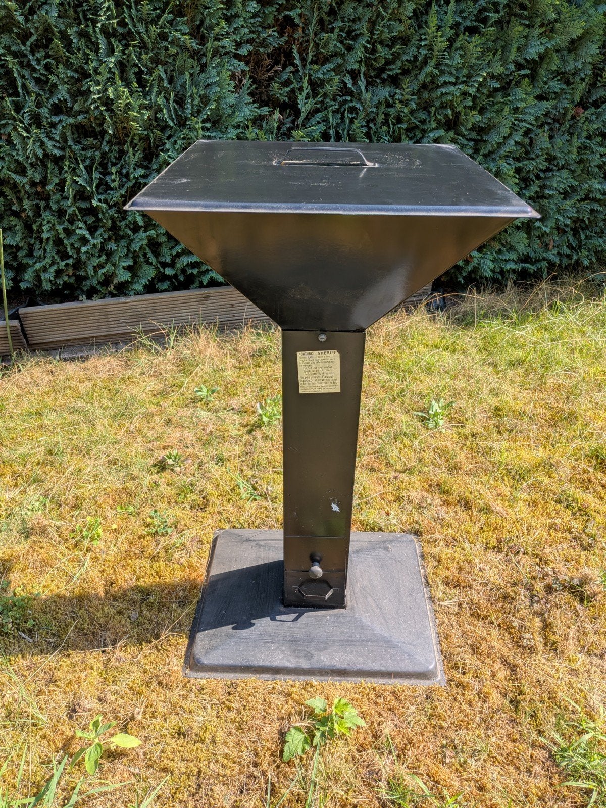 Barbecue met deksel, Tuin en Terras, Ophalen, Zo goed als nieuw