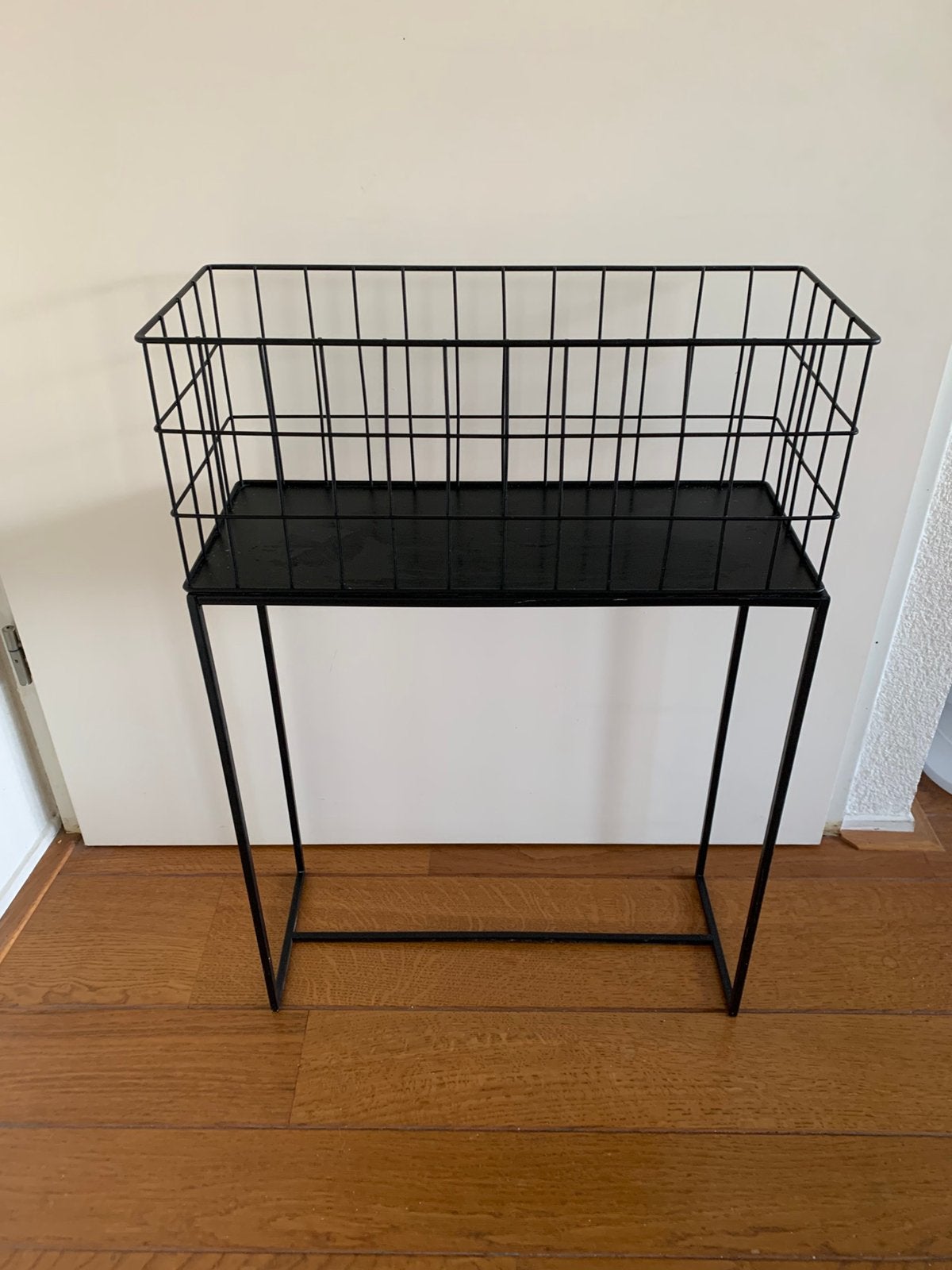 Zwart staand metalen rekje, leuk voor kamer/keuken/badkamer, Ophalen, Gebruikt, Zwart, Metaal
