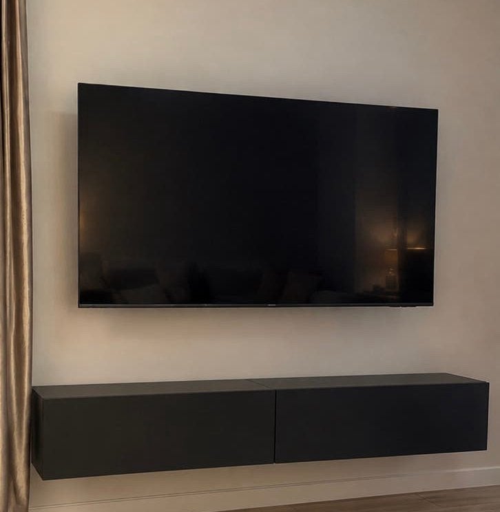 2x Zwarte Zwevende TV-Meubels, Huis en Inrichting, Ophalen, Gebruikt, 200 cm of meer, Minder dan 100 cm