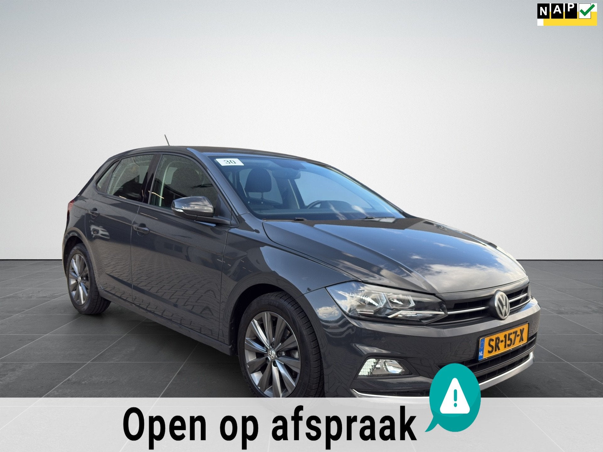 Volkswagen Polo 1.0 TSI Highline DSG|Parkeercamera|Carplay, Auto's, Volkswagen, Gebruikt, Euro 6, 116 pk, 49 €/maand