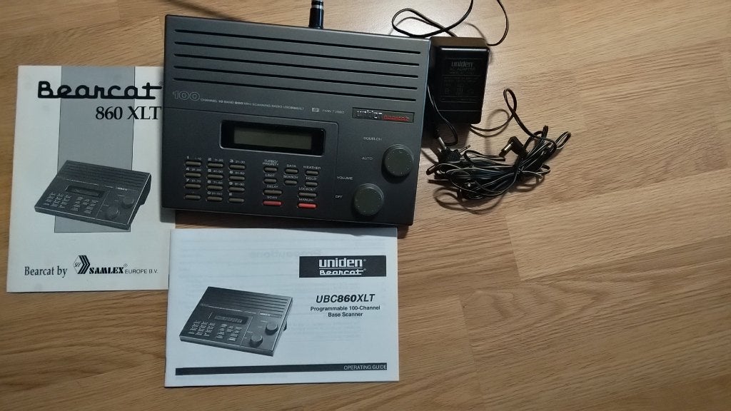 Uniden Baercat, Telecommunicatie, Scanners, Ophalen of Verzenden, Zo goed als nieuw, 30 tot 200 kanalen
