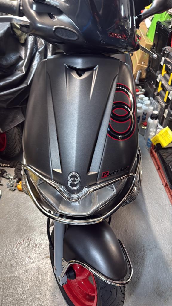 Gilera Runner Chrome ZGAN Beugelset 50cc 125cc 180cc 200cc, Ophalen of Verzenden, Zo goed als nieuw, Overige typen, Piaggio