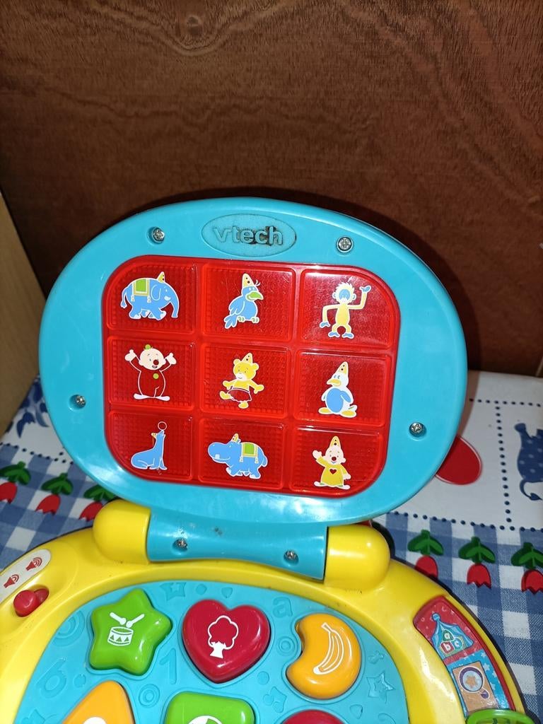 Leuke en leerzame Bumba laptop, Kinderen en Baby's, Ophalen of Verzenden, Gebruikt