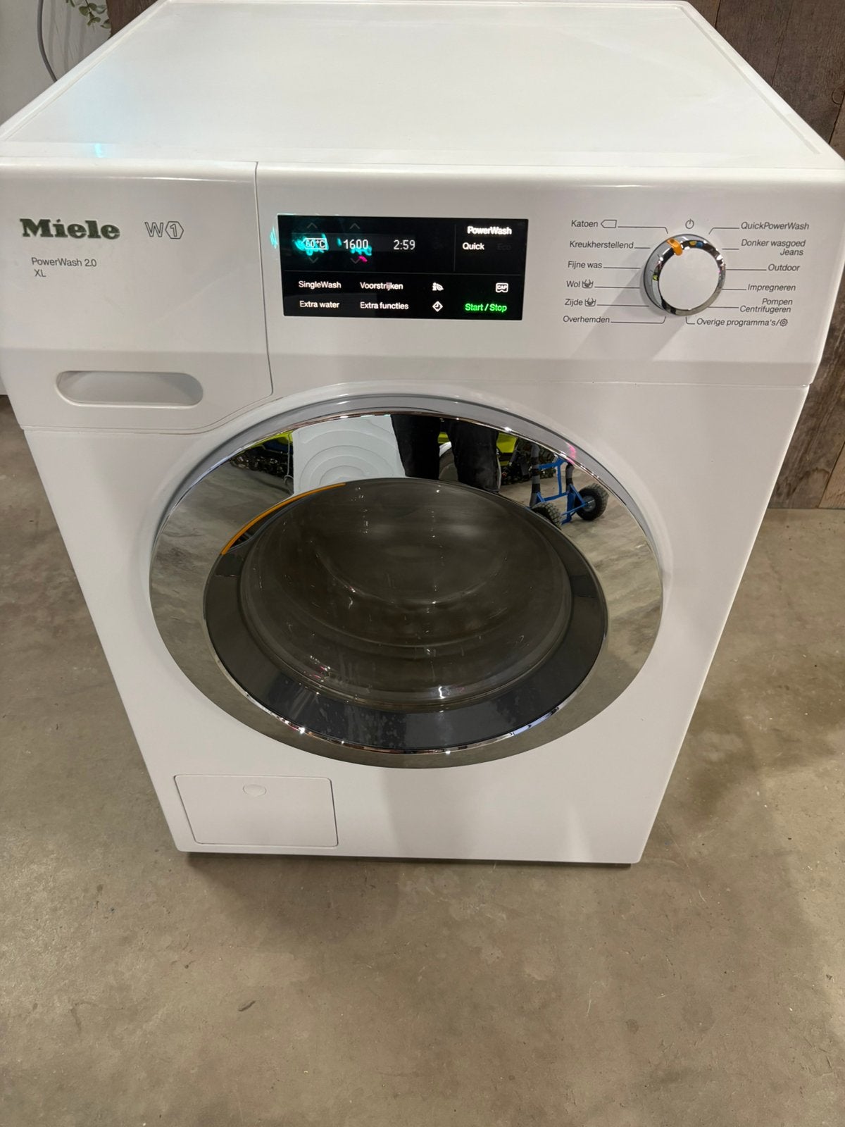 Miele W1 9kg PowerWash XL, Ophalen, 8 tot 10 kg, Refurbished, 1600 toeren of meer