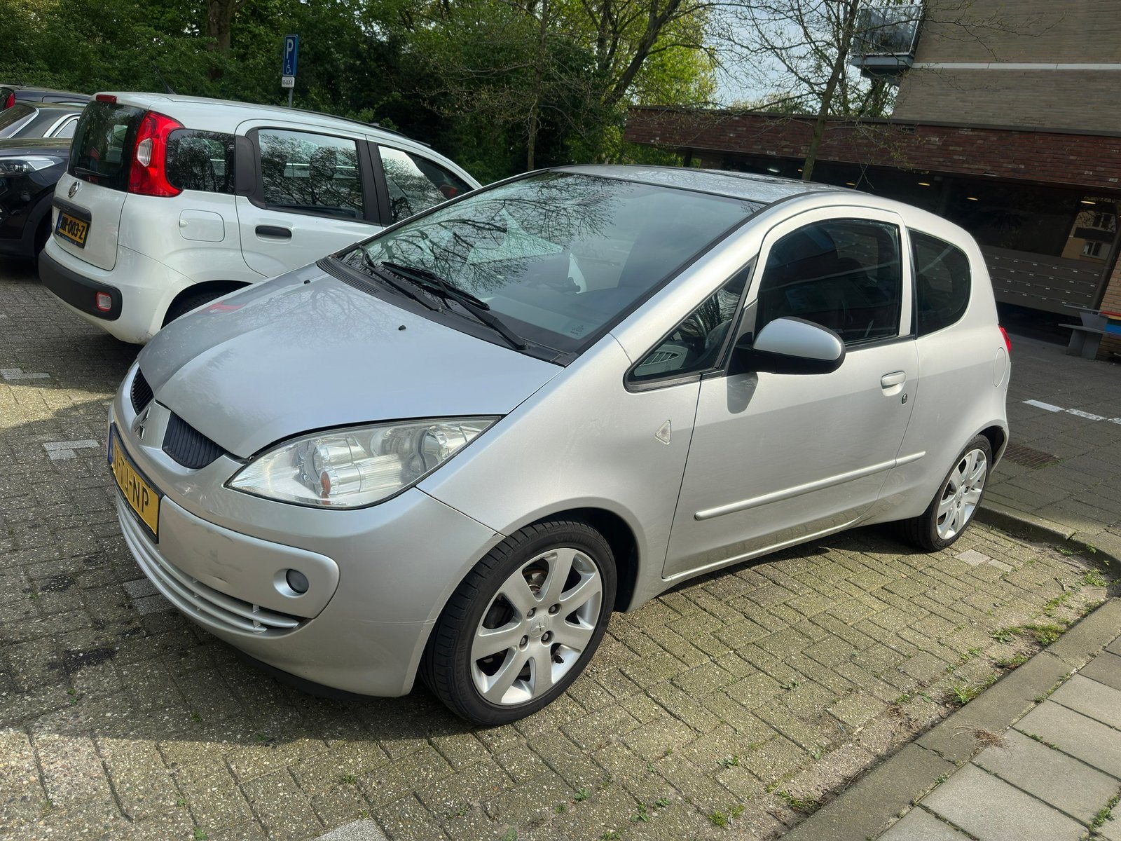 MITSUBISHI COLT 2006 Grijs 135.000 gereden, Ophalen of Verzenden, Gebruikt, Mitsubishi