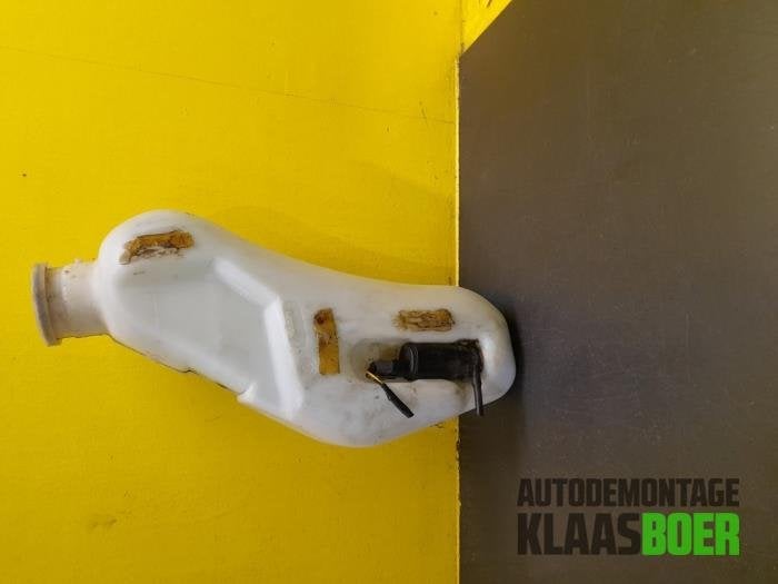 Ruitensproeiertank voor van een Saab 900, Gebruikt, -, -, Ophalen of Verzenden