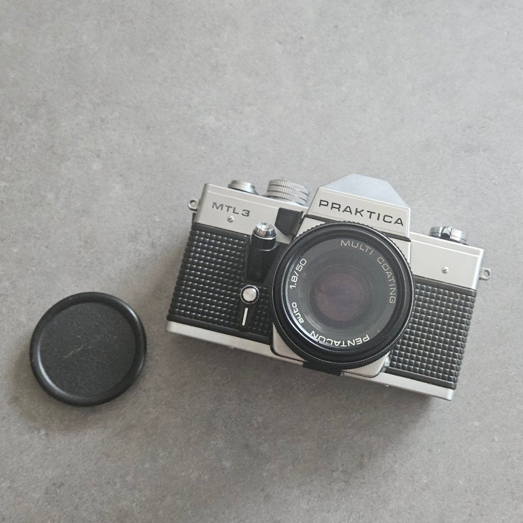 Praktica MTL3 analoge camera, lens, flitser en tas, Ophalen of Verzenden, Gebruikt, Spiegelreflex, Overige Merken