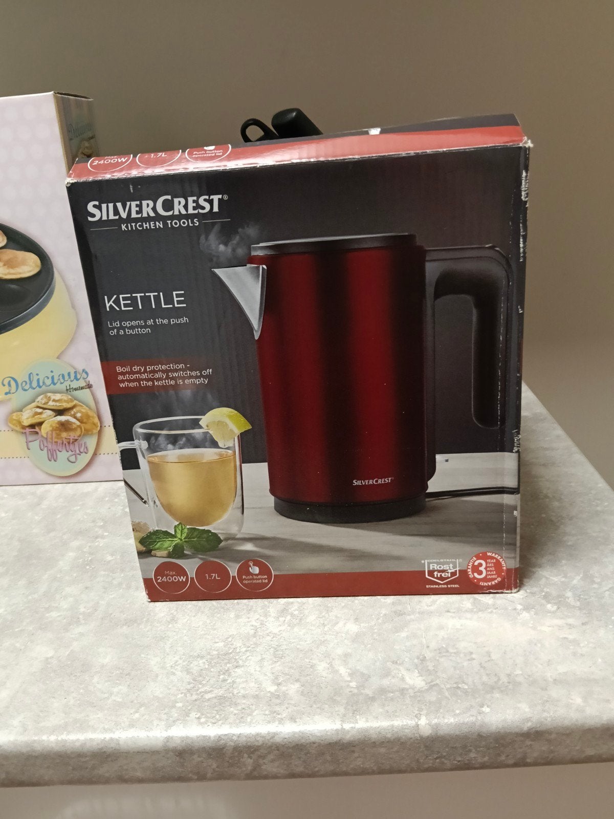 SilverCrest Waterkoker Rood 1.7L - Nieuw in Doos, Witgoed en Apparatuur, Waterkokers, 1 tot 2 liter, Ophalen of Verzenden, Nieuw