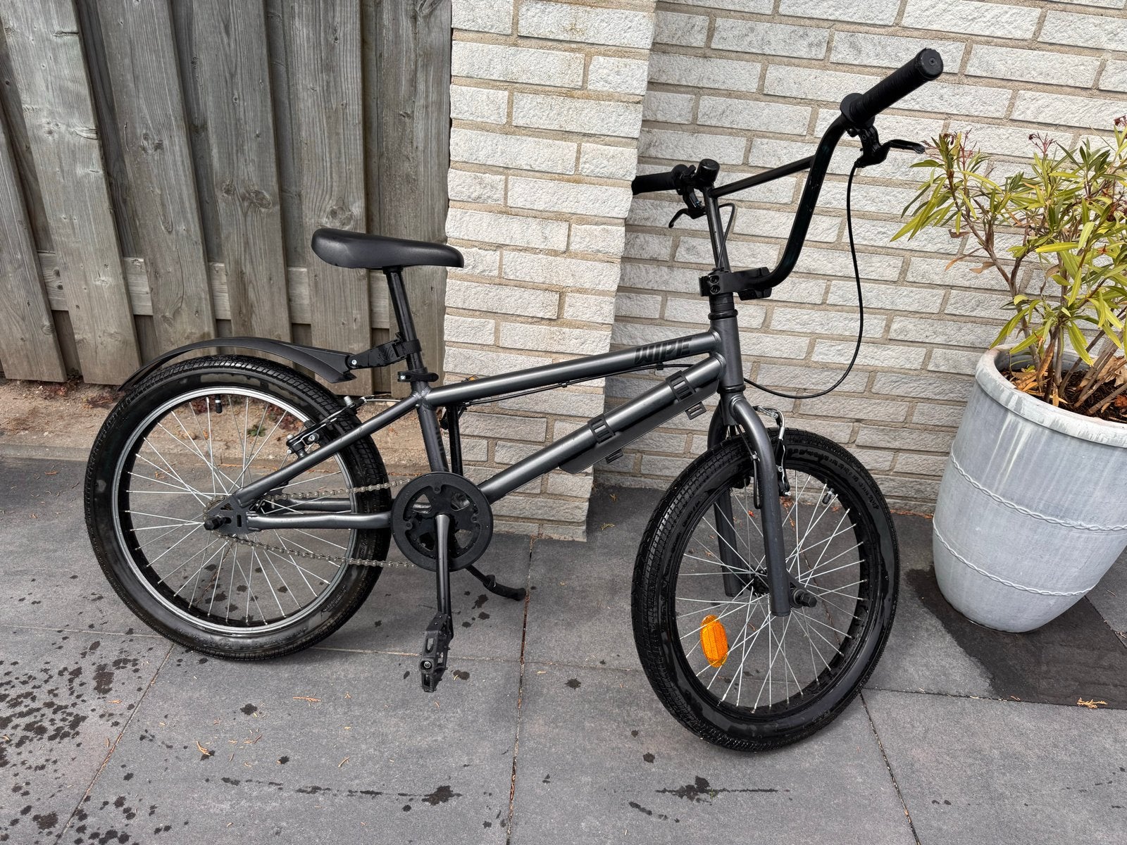 20 inch BMX Stuntfiets - Zo goed als nieuw, Ophalen, Velgrem, 20 tot 24 inch, Aluminium