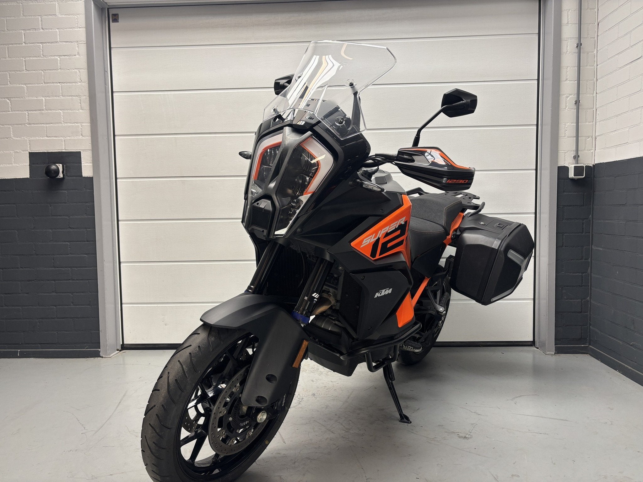 KTM 1290 SUPER ADVENTURE S (bj 2023), KTM, Bedrijf, Overig, Sluisweg 20
6581 KA  Malden, NL