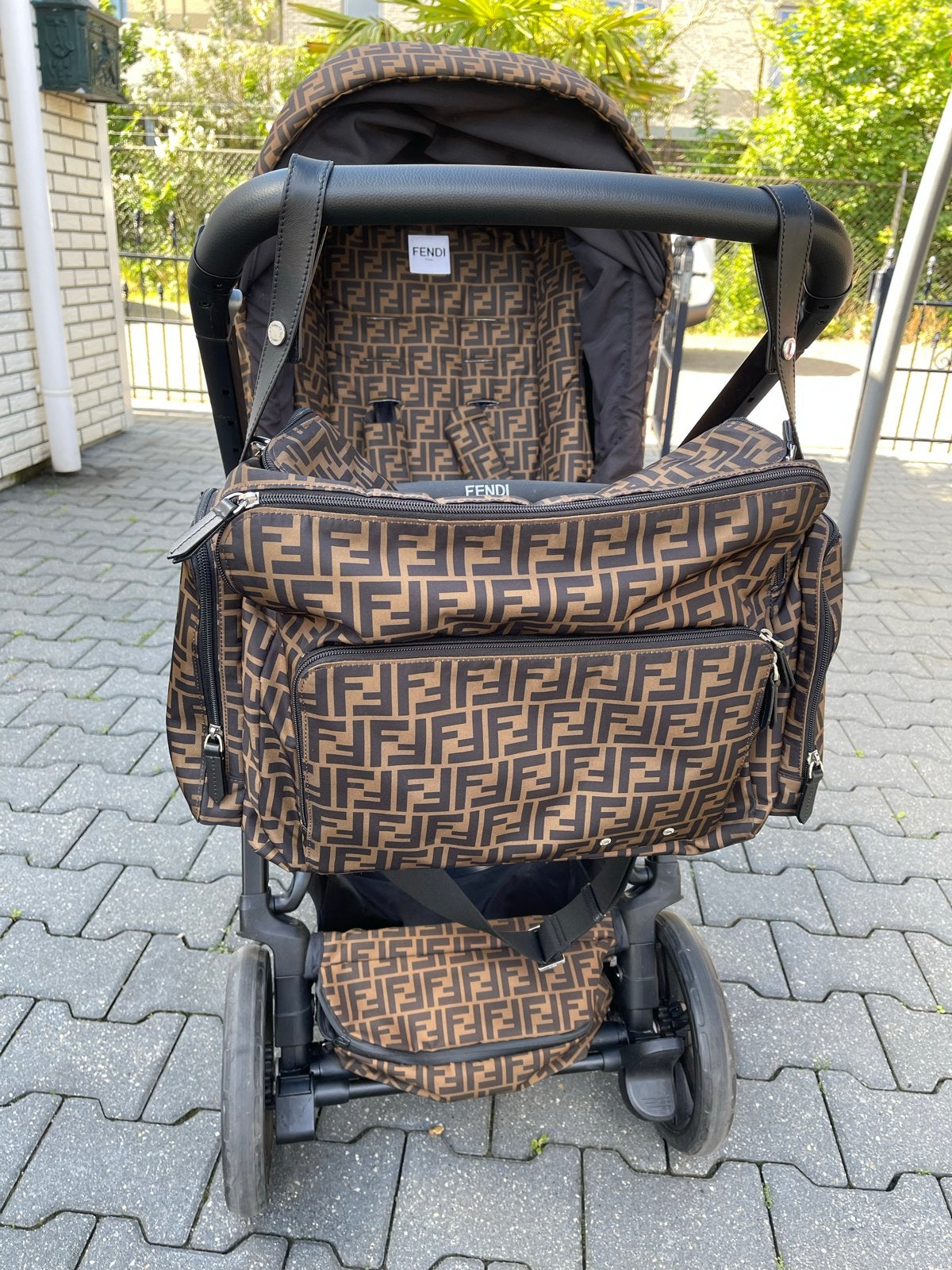 Fendi Buggy met bijpassende luiertas en verschoningsmat, Ophalen, Zo goed als nieuw, Overige merken