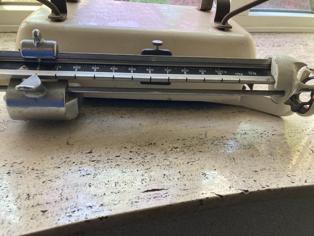 Vintage Baby Weegschaal - Analoog en Decoratief, Ophalen of Verzenden, Overige typen, Gebruikt, Minder dan 10 kg