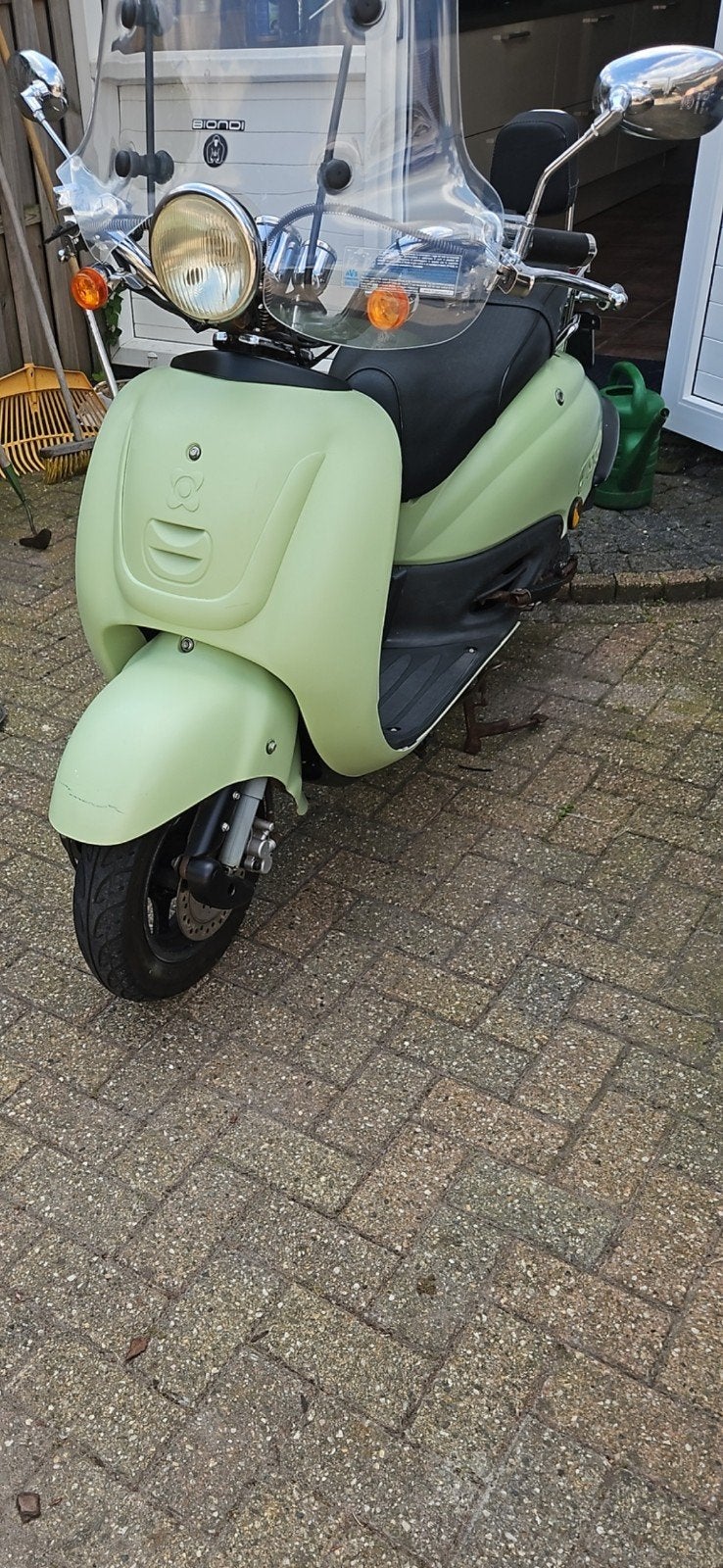 Snorscooter te koop - Rijd en start goed, Fietsen en Brommers, Gebruikt, Benzine, Ophalen, Overige merken