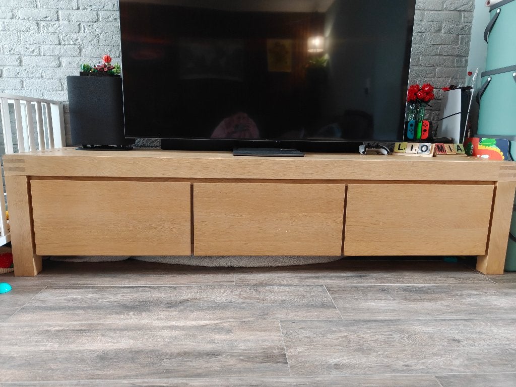TV Meubel Clear blank eiken, Ophalen, Natuurlijk krachtig design met rechte lijnen, Eikenhout, Zo goed als nieuw