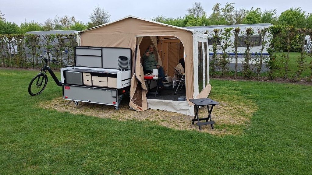 zeer complete combi camp mei 2025 + buitenkeuken/toebehoren, Ophalen, Combi-Camp, Meerkleurig, Tot en met 2
