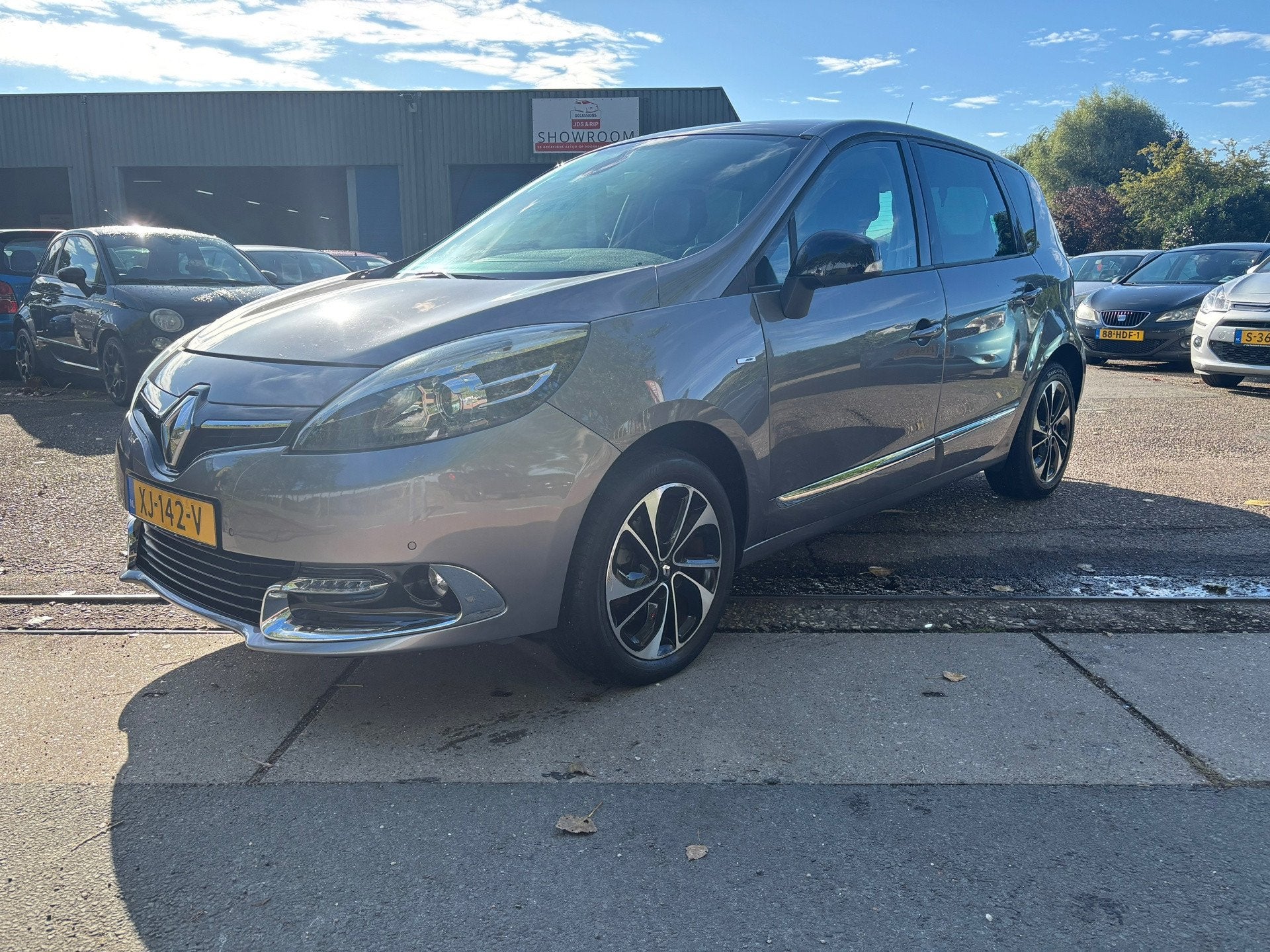 Renault Scénic 1.2 TCe Bose, Auto's, Voorwielaandrijving, Euro 5, Gebruikt, 4 cilinders