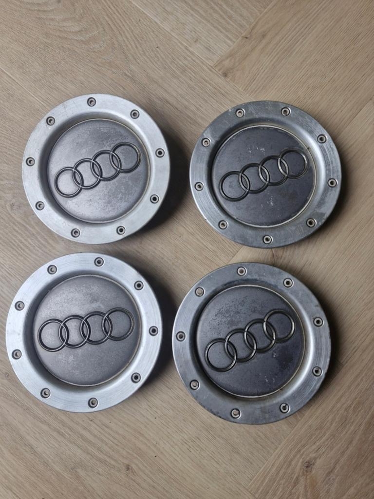 Set audi naafkappen / naafdoppen, Ophalen of Verzenden