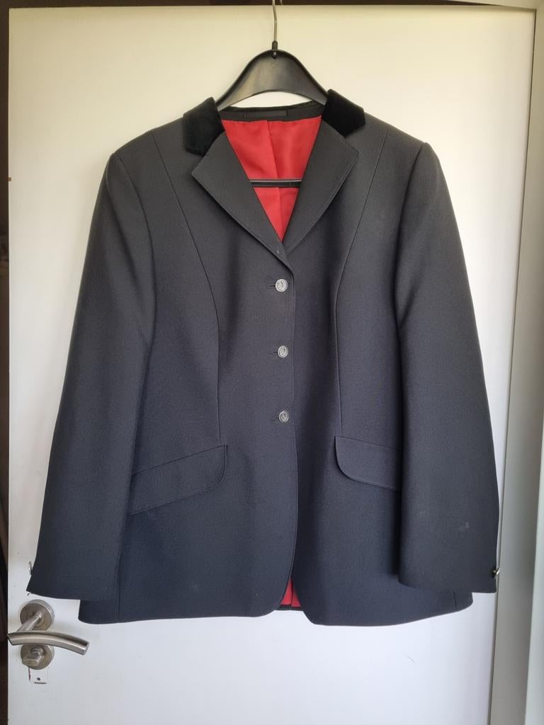 Wedstrijdjasje mt 40/42, Dieren en Toebehoren, Paardrijkleding, Ophalen of Verzenden, Zo goed als nieuw, Dressuur, Bovenkleding