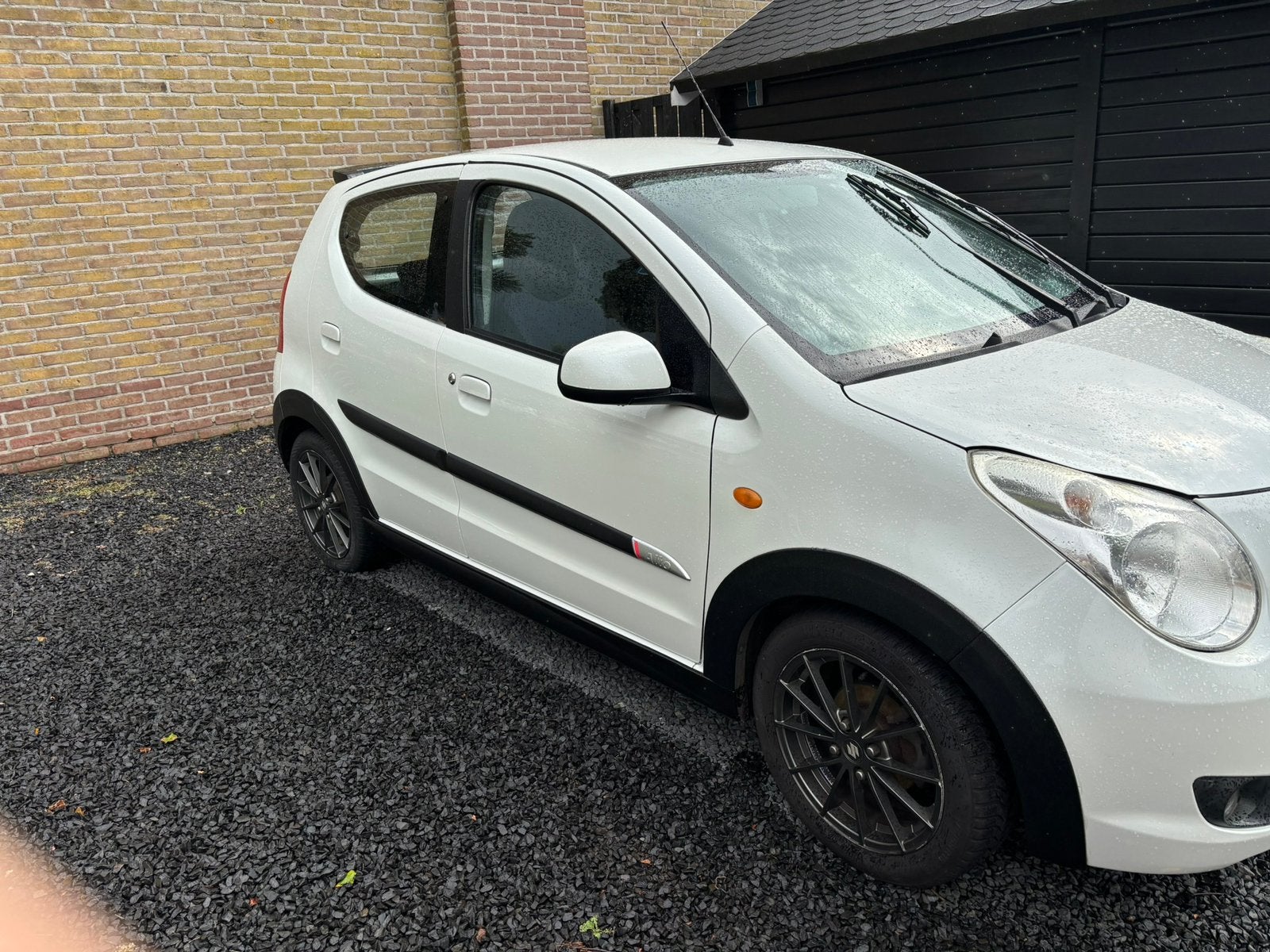 Suzuki Alto 1.0 2013 Wit, Auto's, Voorwielaandrijving, Stof, 200 kg, 4 stoelen